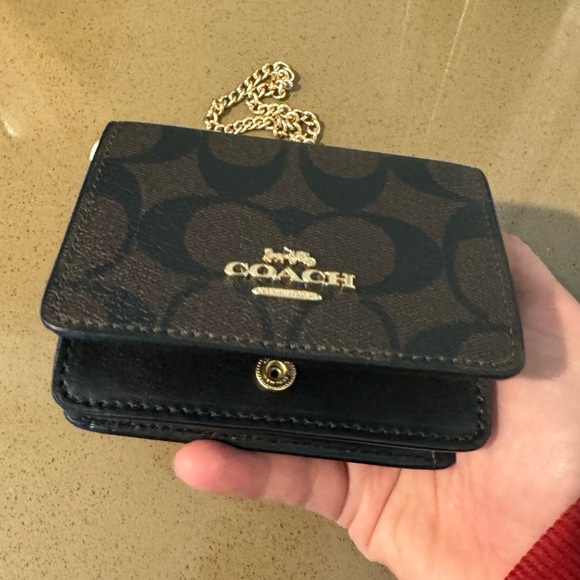 NEW! Coach Mini Wallet On A Chain signature canvas - Picture 8 of 10